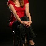 BodyLanguageProjectCom - Leg Crossing 2