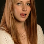 BodyLanguageProjectCom - Moistening Lips