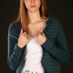 BodyLanguageProjectCom - Thumb Displays Or Thumbing 4